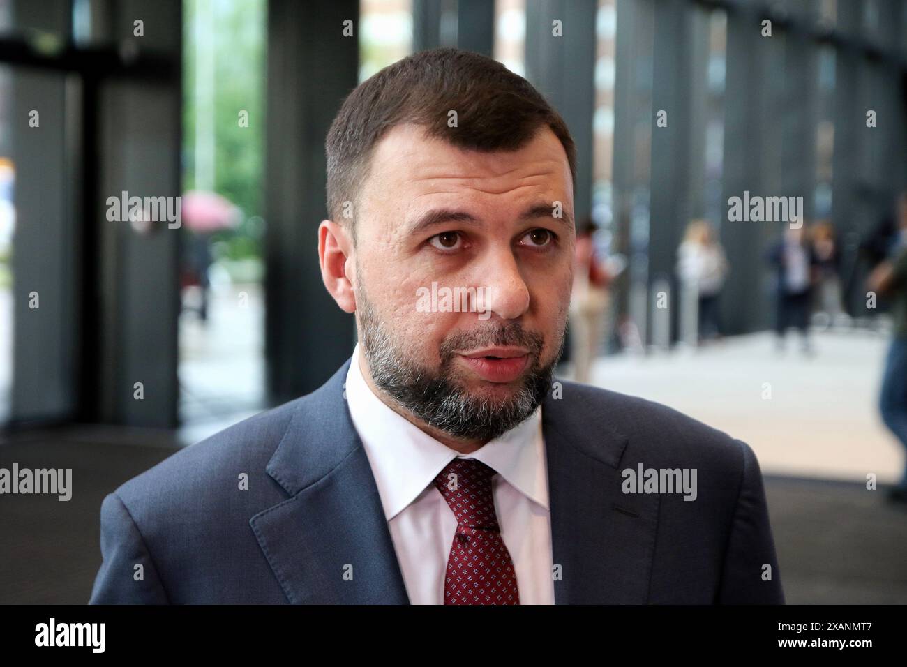 San Pietroburgo, Russia. 7 giugno 2024. Denis Pushilin, capo della Repubblica Popolare di Donetsk (DPR) al Forum economico internazionale di San Pietroburgo 2024 (SPIEF 2024). (Foto di Maksim Konstantinov/SOPA Images/Sipa USA) credito: SIPA USA/Alamy Live News Foto Stock