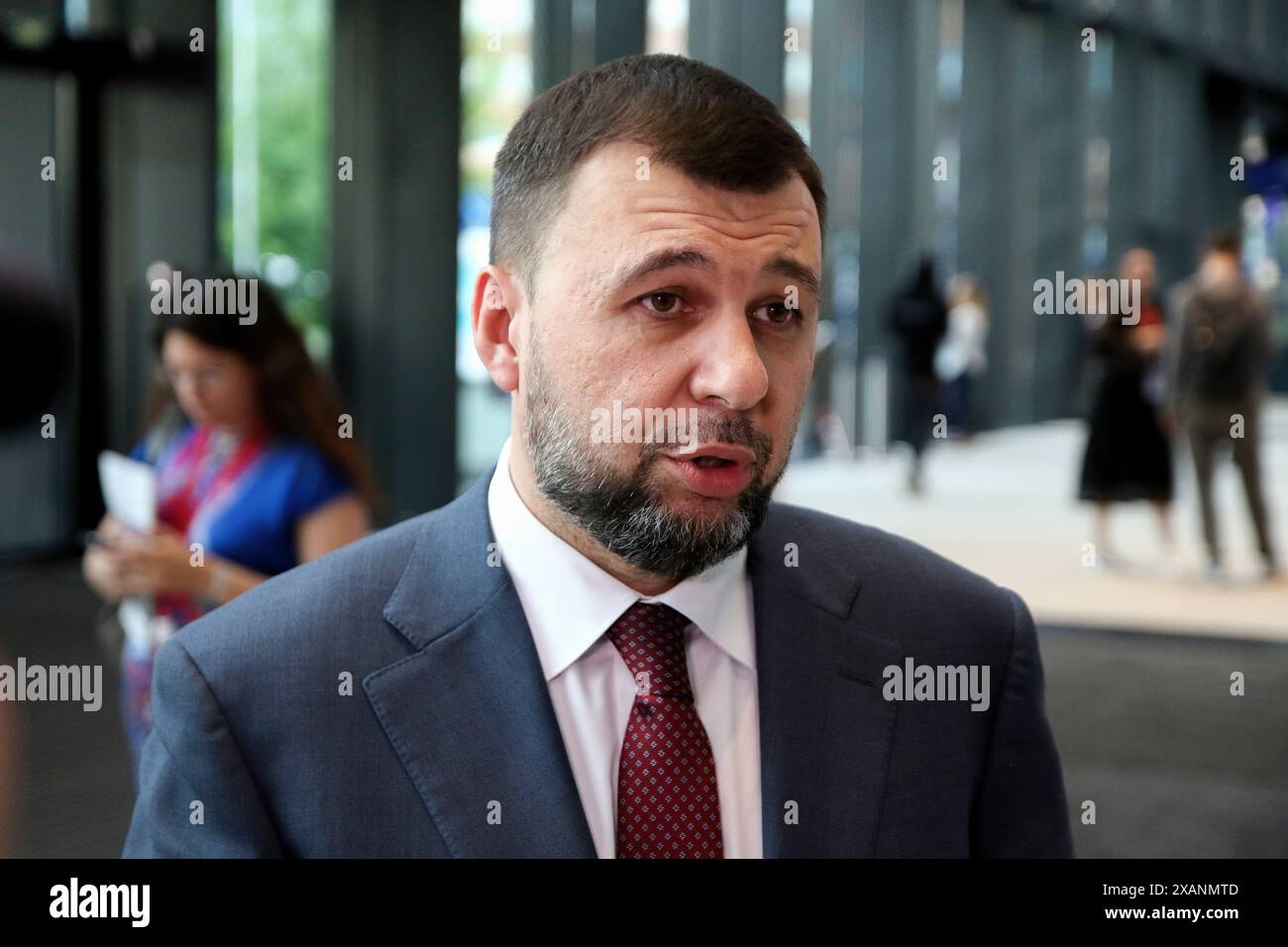 San Pietroburgo, Russia. 7 giugno 2024. Denis Pushilin, capo della Repubblica Popolare di Donetsk (DPR) al Forum economico internazionale di San Pietroburgo 2024 (SPIEF 2024). (Foto di Maksim Konstantinov/SOPA Images/Sipa USA) credito: SIPA USA/Alamy Live News Foto Stock