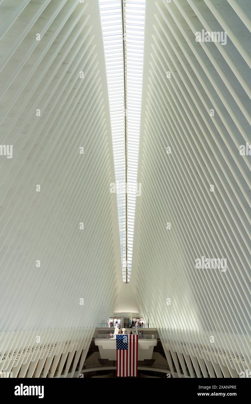 Centro commerciale Westfield World a Lower Manhattan e nel quartiere finanziario in una serata di sole, New York, New York, New York. USA. Foto Stock