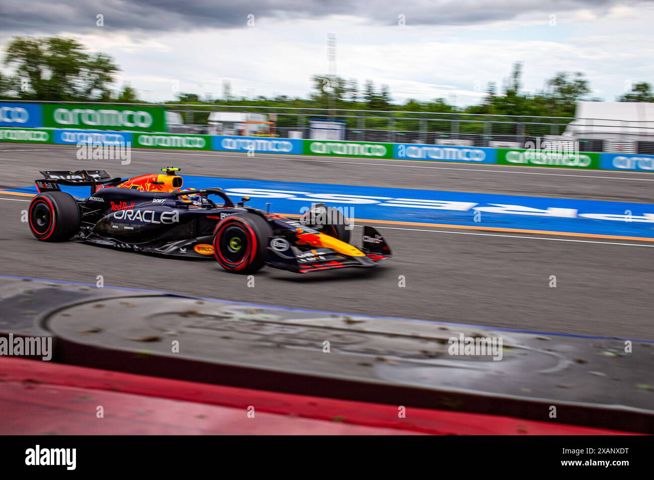 Montreal, Quebec, Canada. 7 giugno 2024. Sergio Perez (mex) - Oracle Red Bull Racing - Red Bull RB20 - Honda RBPT.durante la Formula 1 AWS Grand Prix du Canada 2024, Montreal, Quebec, Canada, dal 6 al 9 giugno - Round 9 of 24 of 2024 F1 World Championship (Credit Image: © Alessio De Marco/ZUMA Press Wire) SOLO PER USO EDITORIALE! Non per USO commerciale! Foto Stock