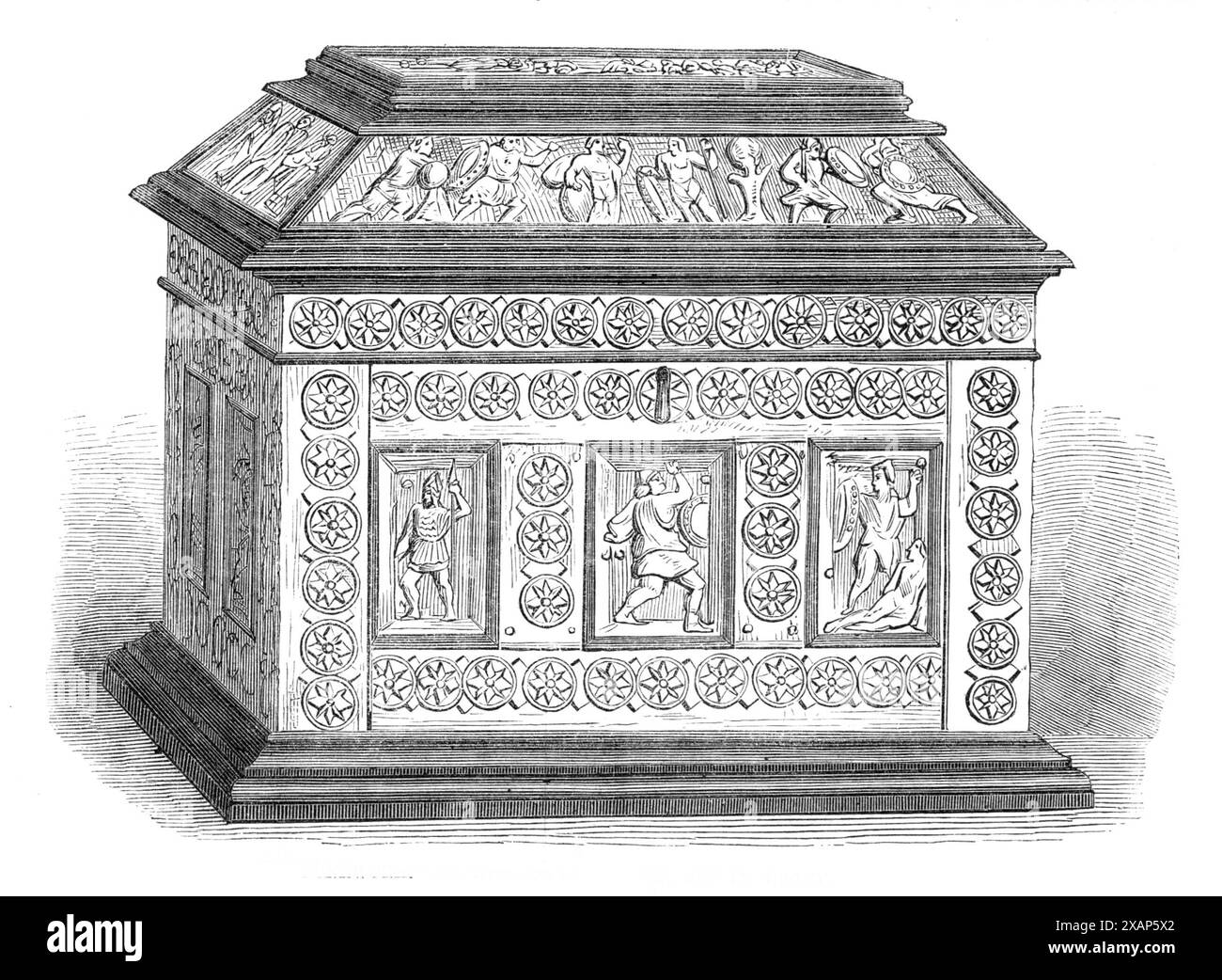 Collezioni d'arte nel South Kensington Museum: Scrigno bizantino di bonework, ambientato a ebony, 1869. Uno di '...una varietà di esemplari di manufatti d'arte antichi o stranieri nella Loan Collection e in altri dipartimenti del South Kensington Museum...uno di questi articoli è uno scrigno a quattro lati, di circa 10" in lunghezza e altezza, e 7" ampia, composta da pannelli di ossa scolpiti in bassorilievo, con figure di guerrieri circondate da un bordo di rosetta. La parte superiore è costituita da un pannello di avorio scolpito in altorilievo, con una rappresentazione di cavalieri e uomini a piedi impegnati in combattimento. Questo pannello superiore è a. Foto Stock Collezioni d'arte nel South Kensington Museum: Scrigno bizantino di bonework, ambientato a ebony, 1869. Uno di '...una varietà di esemplari di manufatti d'arte antichi o stranieri nella Loan Collection e in altri dipartimenti del South Kensington Museum...uno di questi articoli è uno scrigno a quattro lati, di circa 10" in lunghezza e altezza, e 7" ampia, composta da pannelli di ossa scolpiti in bassorilievo, con figure di guerrieri circondate da un bordo di rosetta. La parte superiore è costituita da un pannello di avorio scolpito in altorilievo, con una rappresentazione di cavalieri e uomini a piedi impegnati in combattimento. Questo pannello superiore è a. Foto Stock