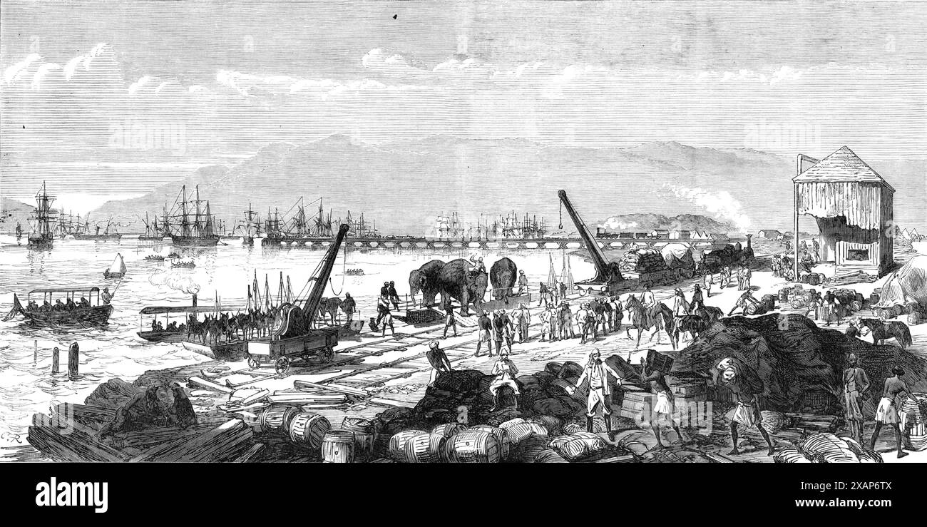 La spedizione Abissiniana: Uno schizzo sulla riva di Zulla, Annesley Bay, 1868. Incisione di uno schizzo del capitano F. F. Atkinson, del 45th Regiment (British Army). "...una scena movimentata e animata incontra l'occhio: uomini di varie nazioni si affrettano ad andare e a fare, alcuni... caricano camion con negozi e provviste di ogni genere; altri che sbarcano bestiame, muli, cammelli ed elefanti... ufficiali e uomini di tutti i servizi lavorano come schiavi, vestiti con ogni costume immaginabile... passando lungo il molo, si viene avvertiti dal grido disperato di un motore in avvicinamento per uscire di mezzo...A Foto Stock