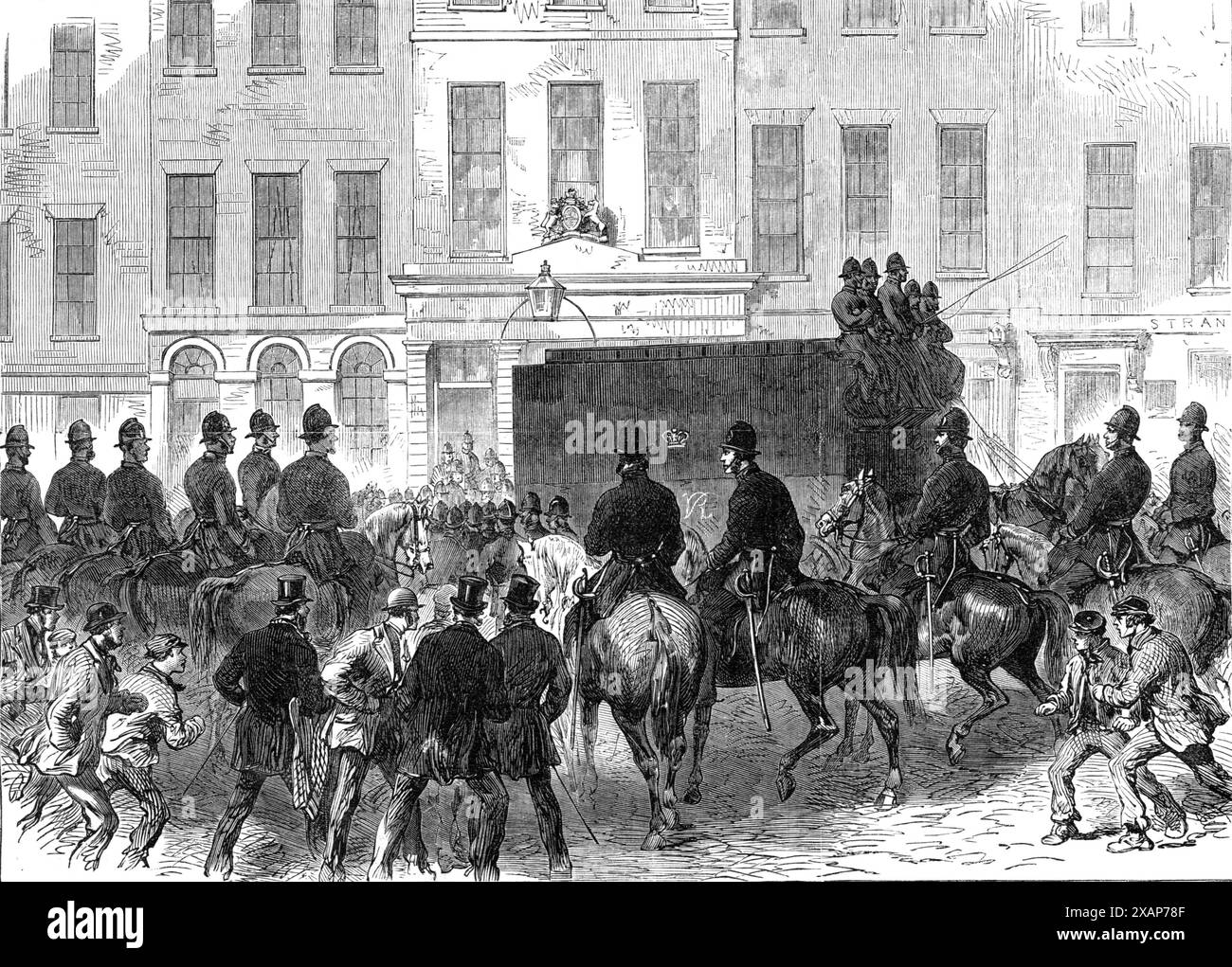 I prigionieri Fenian al tribunale di polizia di Bow-Street: Rimozione dei prigionieri dal tribunale, 1868. "Le cinque persone in custodia con l'accusa di omicidio intenzionale fatto abbattendo il muro della Clerkenwell House of Detention il 13 dicembre, erano di nuovo brought...before Sir Thomas Henry... i loro nomi sono Timothy Desmond e William Desmond, fratelli; Jeremiah Allen, Nicholas English e Ann Justice... i prigionieri furono trasportati da Millbank in un normale furgone, scortati da un forte distaccamento di polizia a cavallo, armati di asfaltini e revolver, e mentre il veicolo passava attraverso la strada Foto Stock