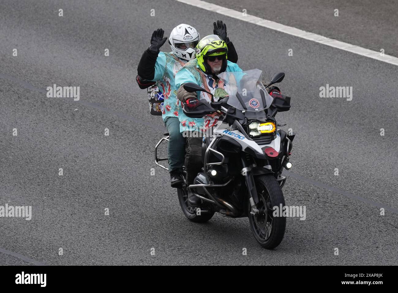 Migliaia di motociclisti viaggiano da Londra a Barrow prima del Dave Day per celebrare la vita di Dave Myers nella sua città natale. Data foto: Sabato 8 giugno 2024. Foto Stock