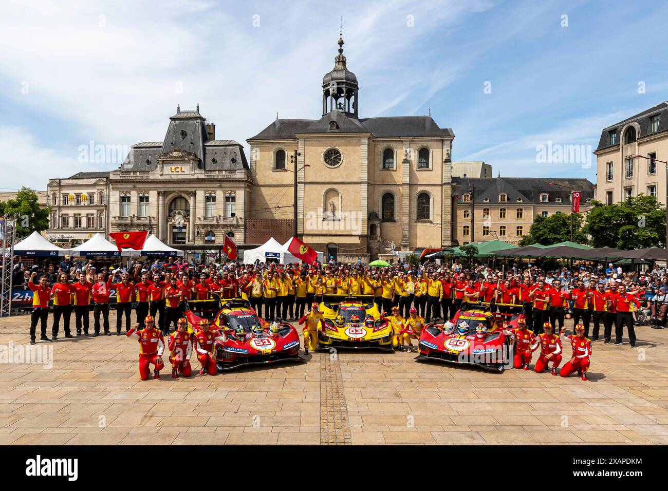 Le Mans, Francia, 08 giugno 2024 foto del team Ferrari/AF Corse (Ferrari 499P Hypercar #50, 51 e 83) durante la 92a edizione della 24 ore di le Mans, 4t Foto Stock