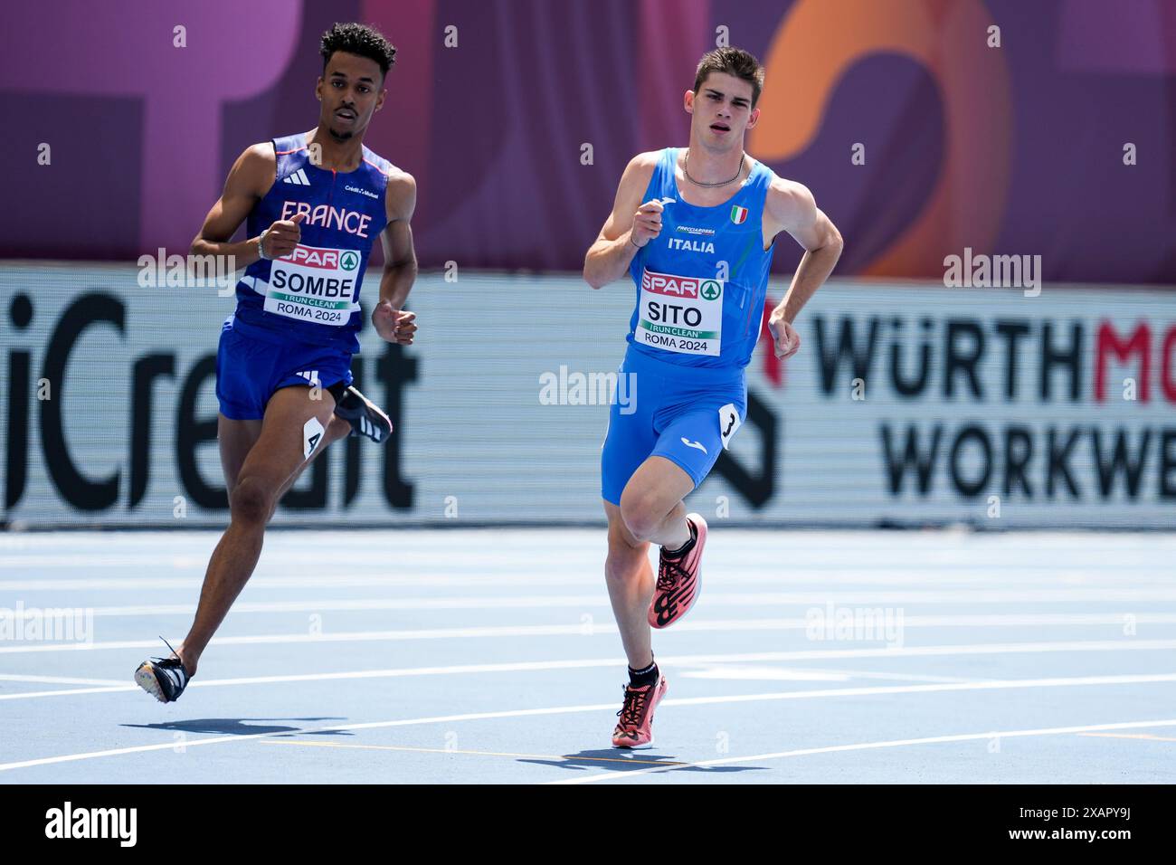 Roma, Italia. 8 giugno 2024. Roma, Italia, 8 giugno 2024: David Sombe (Francia) e Luca sito (Italia) durante i 400 metri durante i Campionati europei di atletica leggera 2024 allo Stadio Olimpico di Roma, Italia. (Daniela Porcelli/SPP) credito: SPP Sport Press Photo. /Alamy Live News Foto Stock