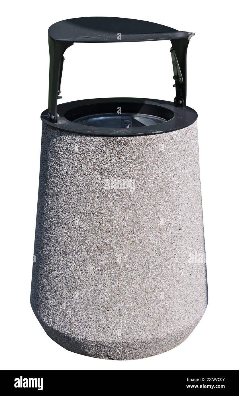 Moderno cestino per rifiuti urbani in cemento e acciaio. Isolato su bianco Foto Stock