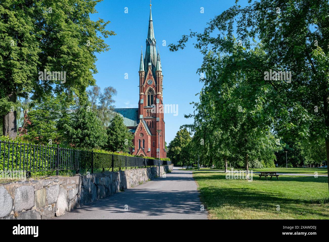 Chiesa di Matteus a Norrkoping. La chiesa situata a Folkparken, un parco cittadino di Norrkoping, fu aperta nel 1892. Foto Stock