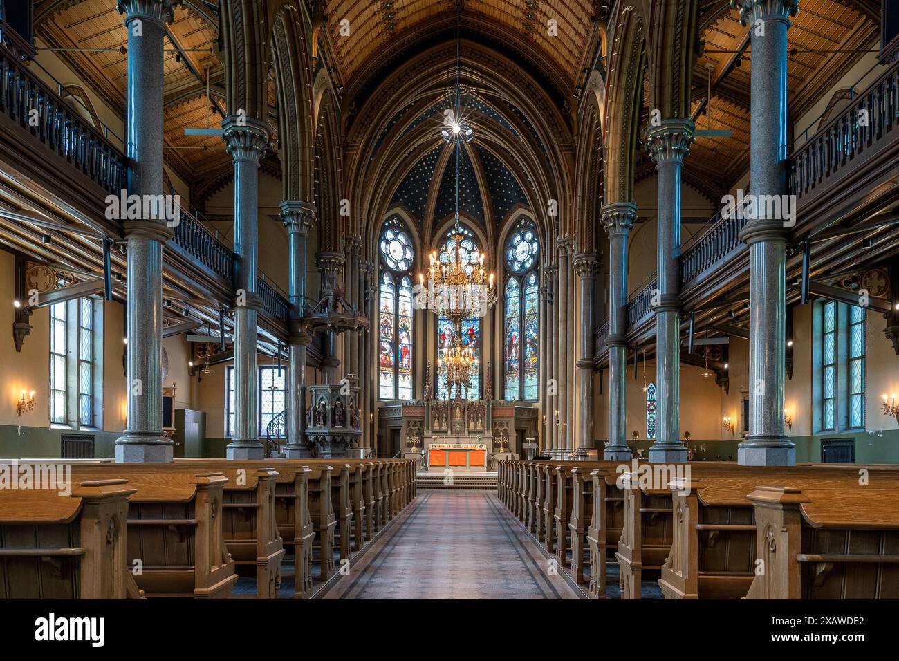 Interno della chiesa di Matteus a Norrkoping. La chiesa situata a Folkparken, un parco cittadino di Norrkoping, fu aperta nel 1892. Foto Stock