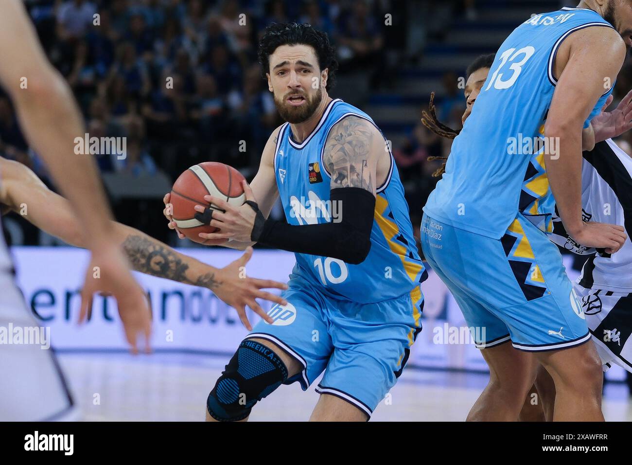 Madrid, Spagna. 9 giugno 2024. Movistar Estudiantes giocatore in azione durante Final Four LEB Oro 2024 match tra Movistar Estudiantes e Burgos alla MadridArena 8 giugno 2024 a Madrid, Spagna (foto di Oscar Gonzalez/Sipa USA) crediti: SIPA USA/Alamy Live News Foto Stock