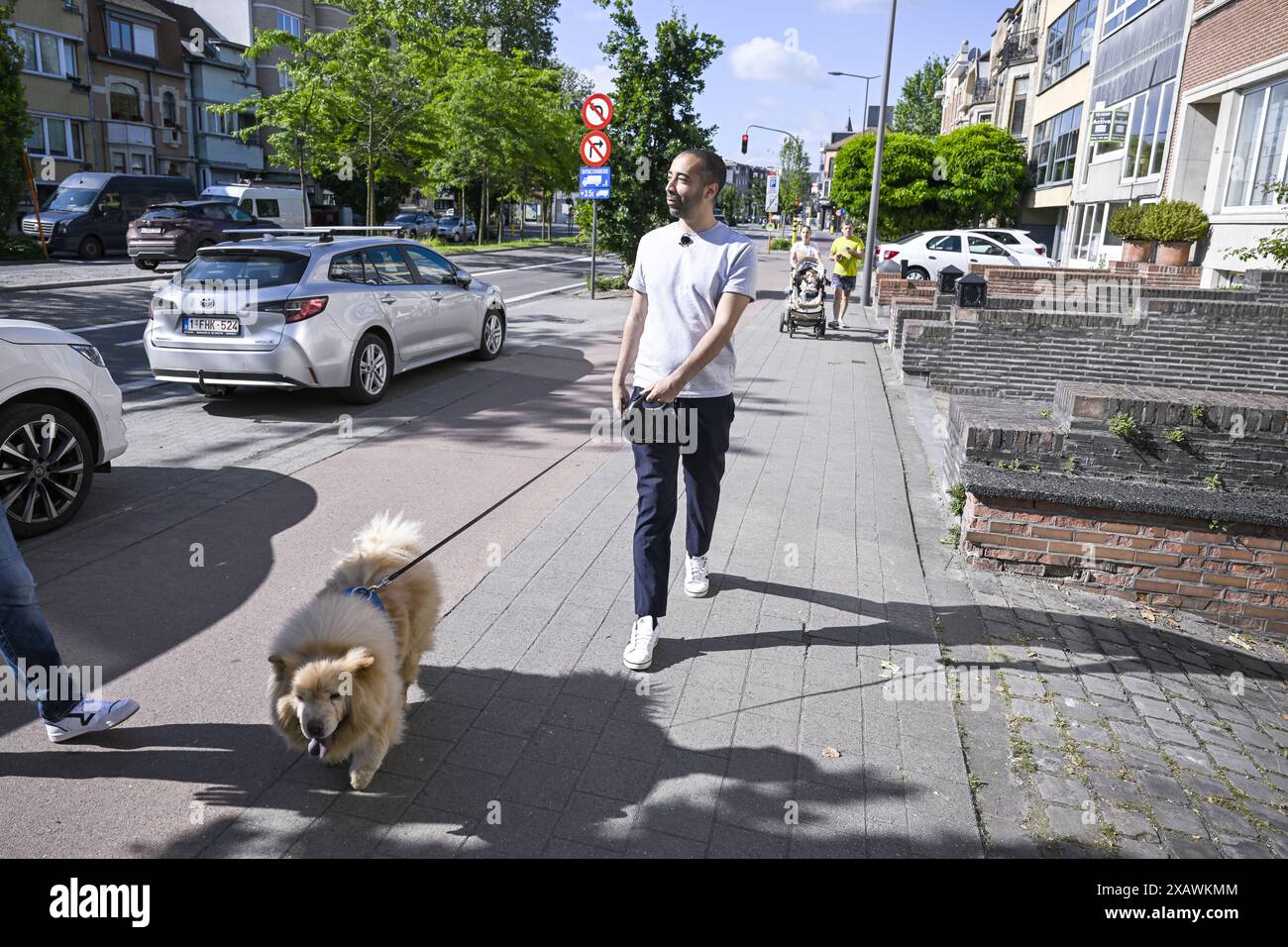 Vilvoorde, Belgio. 9 giugno 2024. Una stazione elettorale a Vilvoorde, domenica 9 giugno 2024. Il Belgio tiene le elezioni per gli organi legislativi regionali, federali ed europei. BELGA PHOTO TOM GOYVAERTS credito: Belga News Agency/Alamy Live News Foto Stock