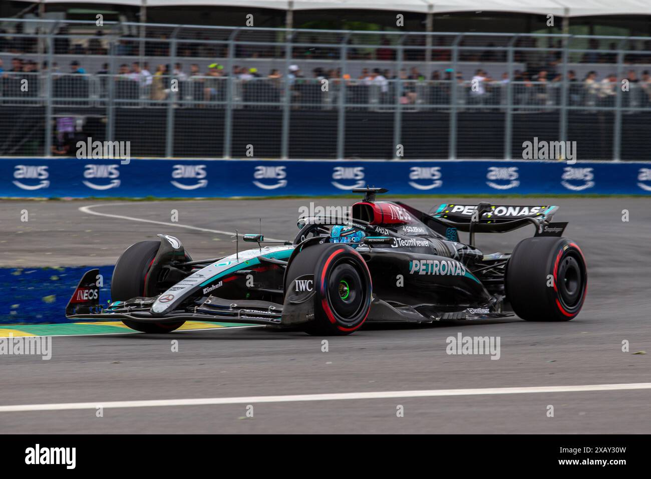 Montreal, Canada. 8 giugno 2024. George Russell del regno unito alla guida della 63 Mercedes-AMG Petronas F1 Team W15 e Performance Mercedes, durante il GP du Canada, Formula 1, sul circuito Gilles Villeneuve. Crediti: Alessio Morgese// Emage / Alamy live news Foto Stock