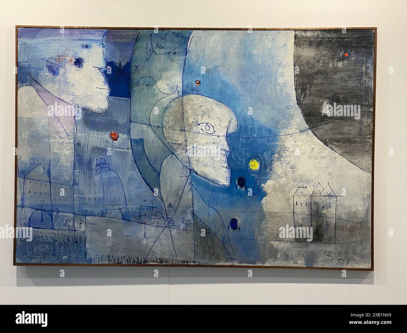 Cremona Italia - 22 marzo 2024 opere d'arte colorate che mostrano diversi stili di artisti emergenti in occasione di un evento di arte contemporanea italiana Foto Stock