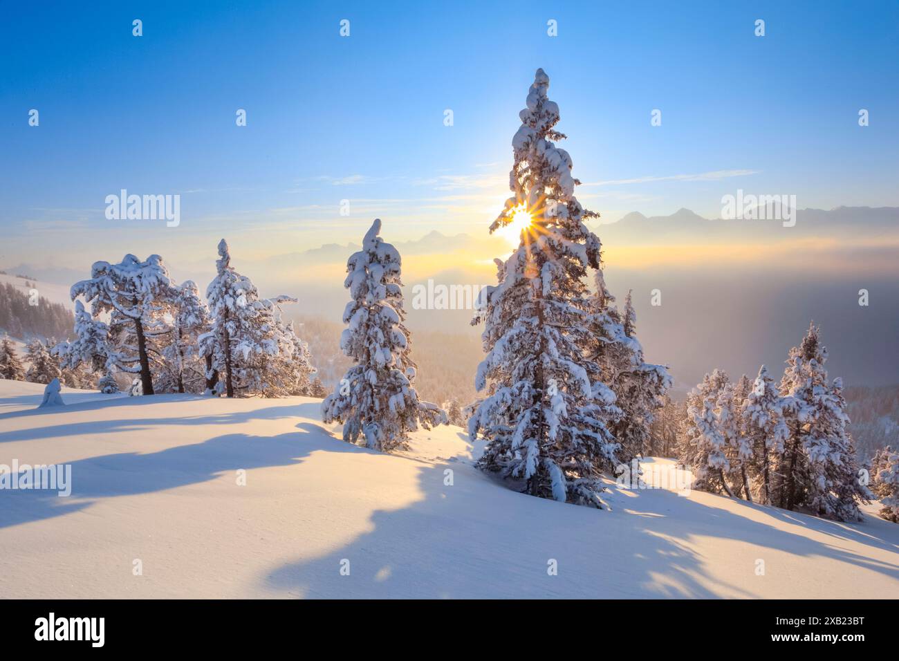 Geografia / viaggi, Svizzera, Alpi Bernesi, vista dal Niederhorn, USO NON ESCLUSIVO PER BIGLIETTI-AUGURI-CARTOLINE-CARTOLINE-BIGLIETTI-CARTOLINE-BIGLIETTI-BIGLIETTI-BIGLIETTI-BIGLIETTI-BIGLIETTI-BIGLIETTI-BIGLIETTI-BIGLIETTI Foto Stock