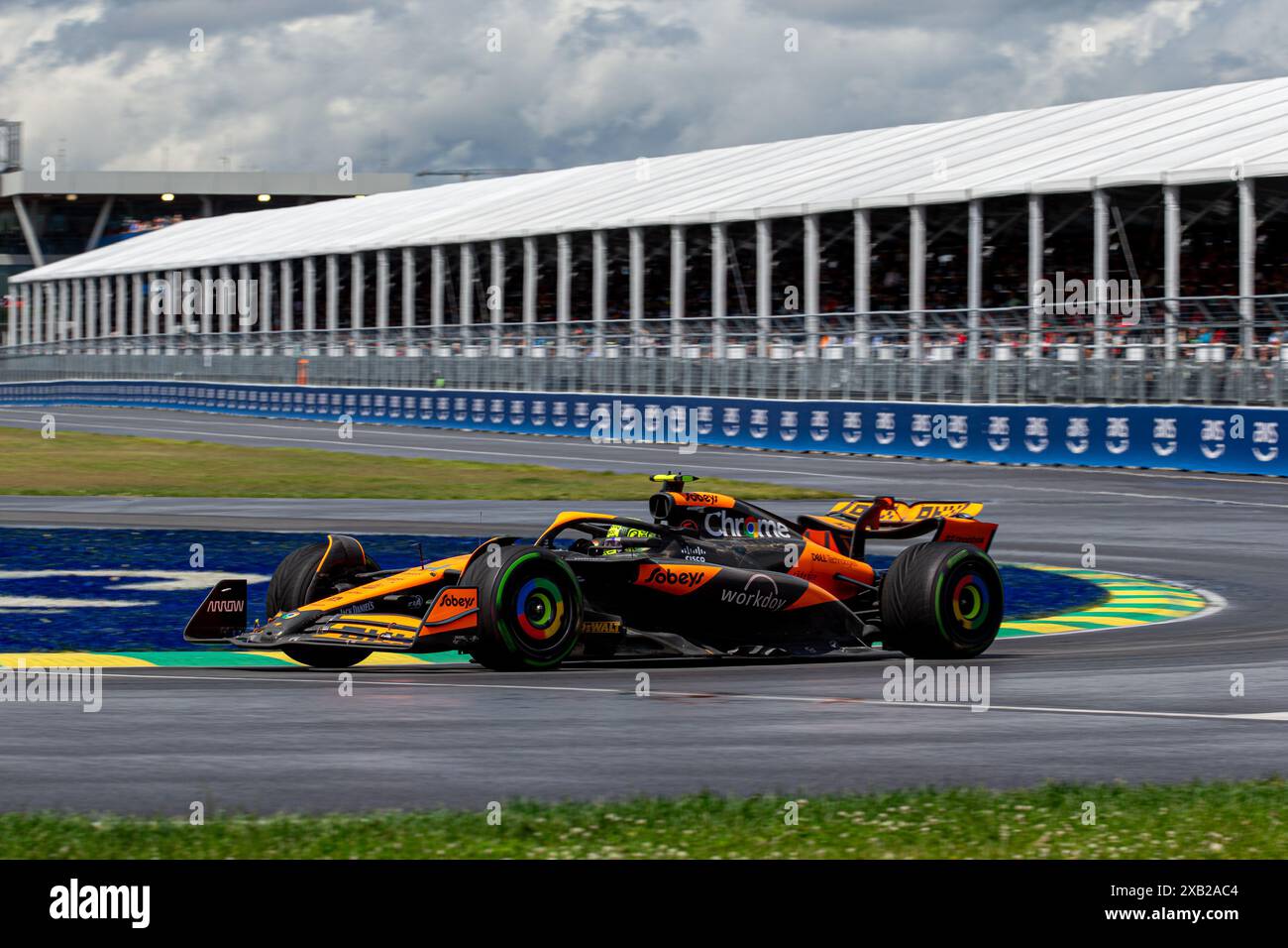 Montreal, Canada. 9 giugno 2024. Lando Norris del Regno Unito alla guida della (4) McLaren F1 Team MCL38 Mercedes, durante il GP du Canada, Formula 1, sul circuito Gilles Villeneuve. Crediti: Alessio Morgese/Alessio Morgese/Emage/Alamy live news Foto Stock