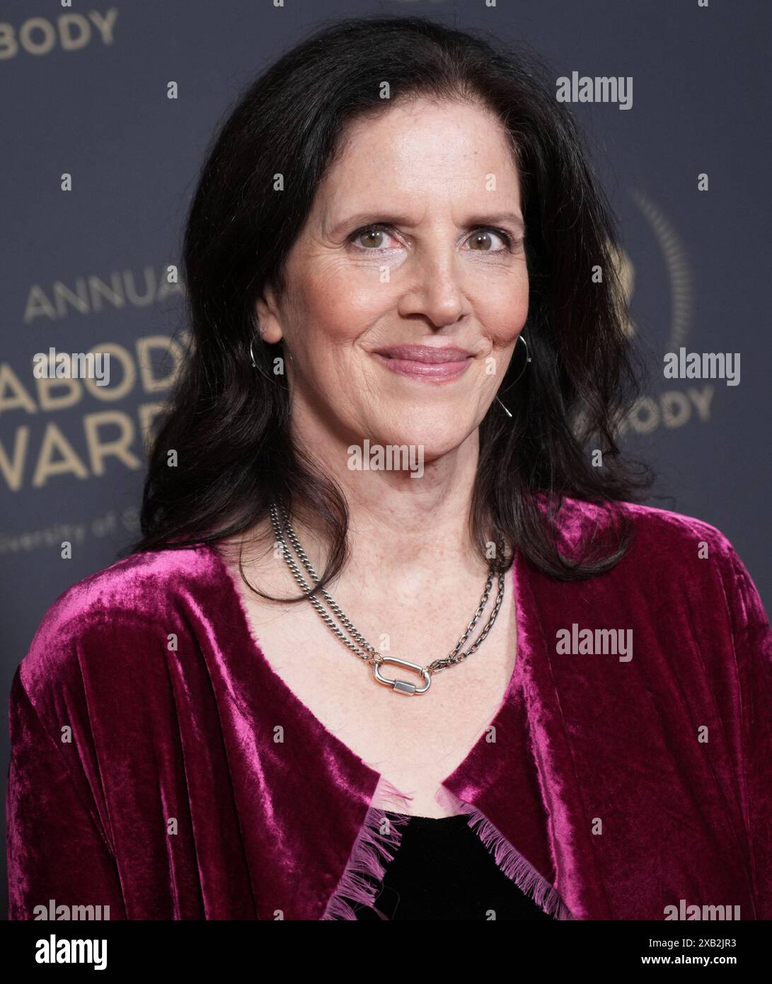 Los Angeles, Stati Uniti. 9 giugno 2024. Laura Poitras arriva al 84° Annual Peabody Awards tenutosi al Beverly Wilshire di Beverly Hills, CALIFORNIA, domenica, 9 giugno 2024. (Foto di Sthanlee B. Mirador/Sipa USA) credito: SIPA USA/Alamy Live News Foto Stock
