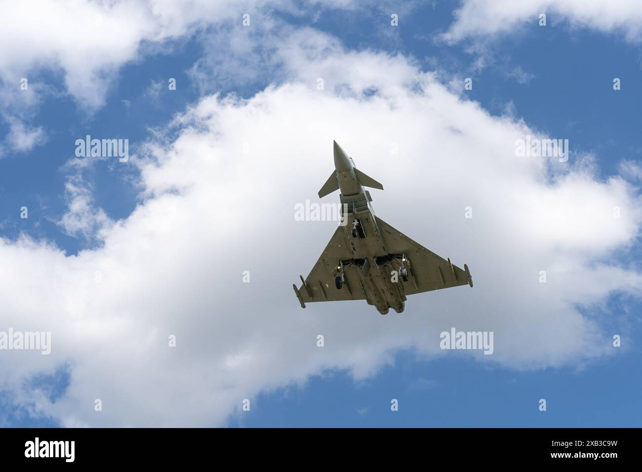 Eurofighter Typhoon (EF2000) jet in atterraggio alla base aerea di Ramstein durante esercitazione NATO, 6 giugno 2024 Foto Stock