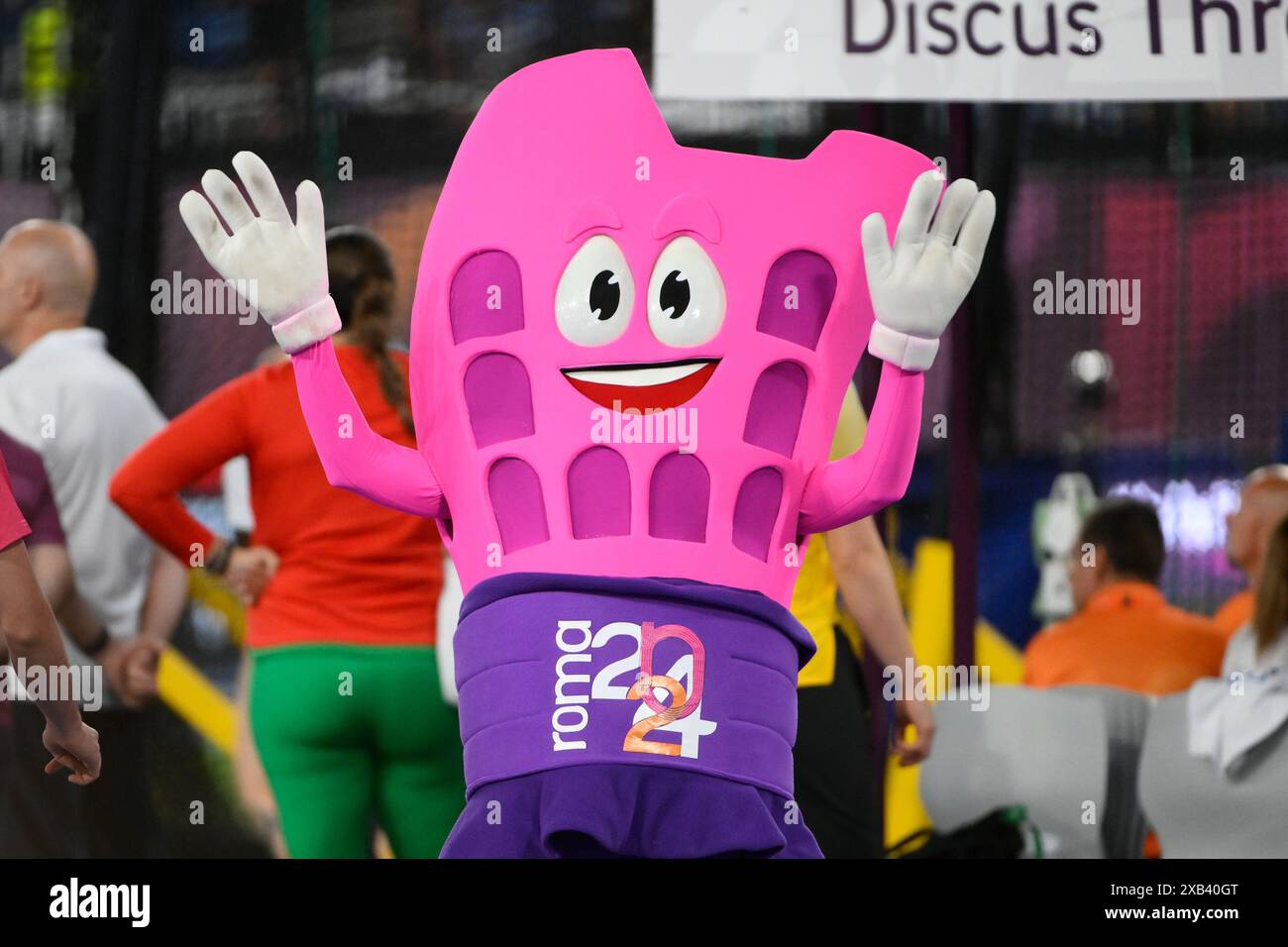 Roma, Italia. 8 giugno 2024. Mascotte durante il giorno 2 di European Athletics 08 giugno 2024 allo Stadio Olimpico di Roma crediti: Agenzia fotografica indipendente/Alamy Live News Foto Stock