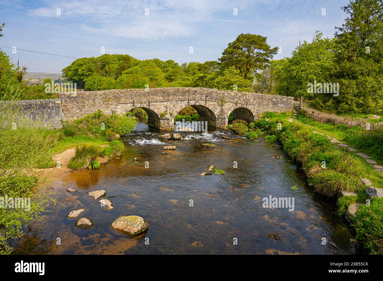 Il nuovo ponte costruito nel 1780Õs a Postbridge su Dartmoor Devon Foto Stock