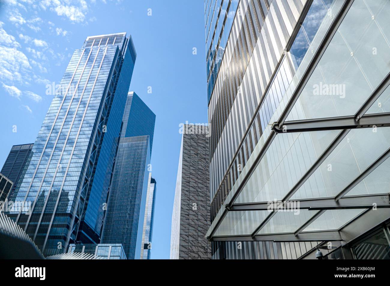 3 World Trade Center, 4 World Trade Center, 7 World Trade Center, esterno dell'edificio, vista ad angolo basso, New York City, New York, STATI UNITI Foto Stock