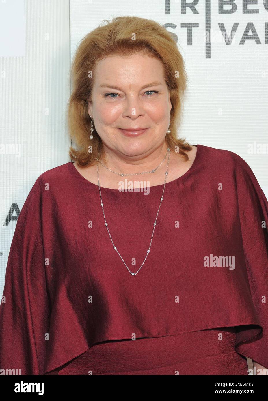 New York, Stati Uniti. 10 giugno 2024. Catherine Curtin partecipa alla prima mondiale di Bad Shabbos al Village East di Angelika Cinemas al Tribeca Festival di New York, New York il 10 giugno 2024. (Foto di Stephen Smith/SIPA USA) credito: SIPA USA/Alamy Live News Foto Stock