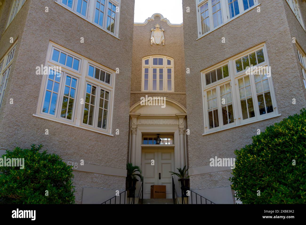 Edificio Audubon Court, presso l'Audubon Court Condominiums di New Orleans, nell'area Audubon di New Orleans. Stato della Louisiana, Stati Uniti. Foto Stock