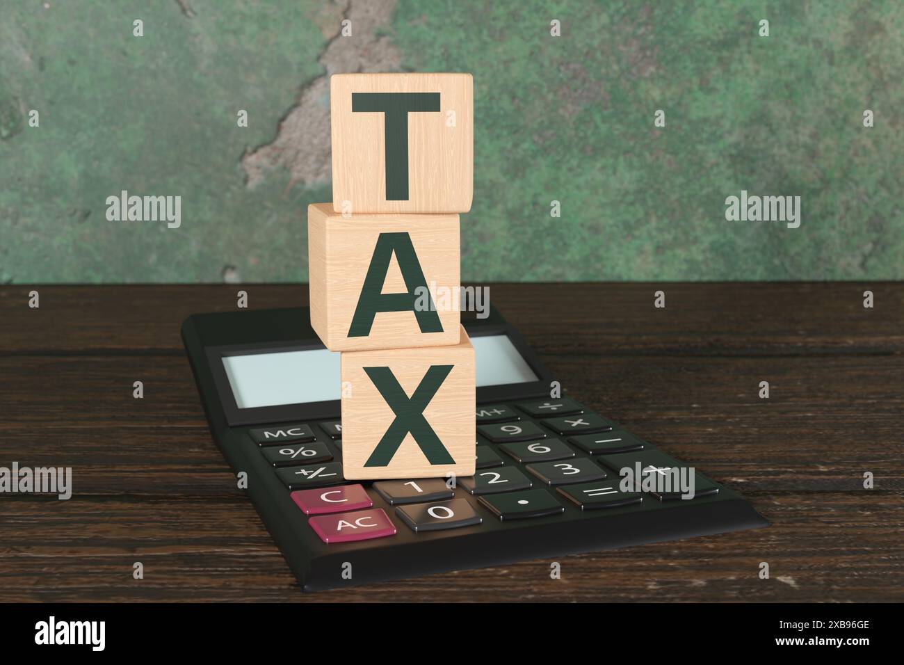 Una pila di blocchi di legno che mostrano la TASSA DI testo verde su una calcolatrice da ufficio nera su un tavolo di legno. Fiscalità, evasione fiscale e contabilità Foto Stock