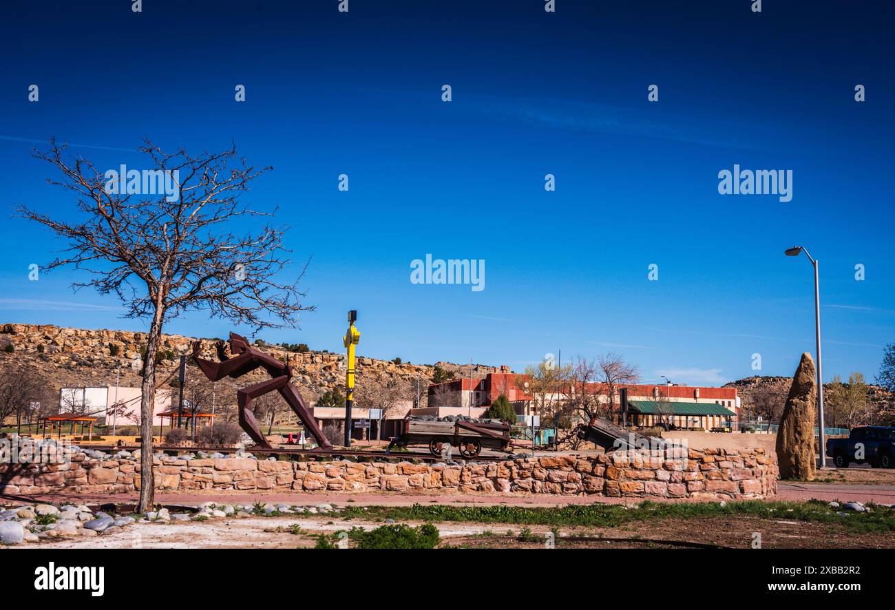 Gallup, New Mexico USA - 18 marzo 2017: Il People Park ospita una collezione di sculture all'aperto. Foto Stock