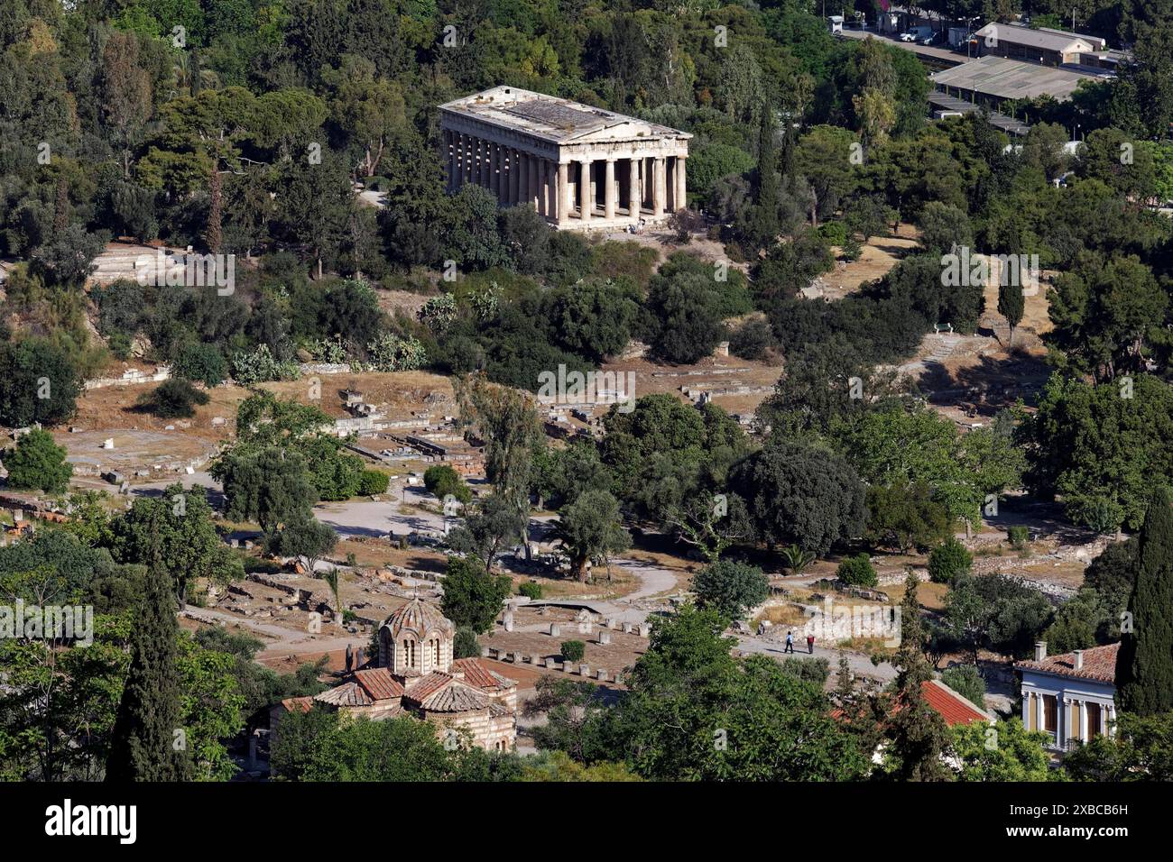 Veduta del tempio di Efesto, dio della manifattura, Teseo, Agorà, Atene, Grecia Foto Stock
