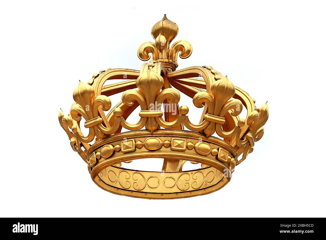 Corona d'oro isolata al castello di Versailles. Francia. Foto Stock