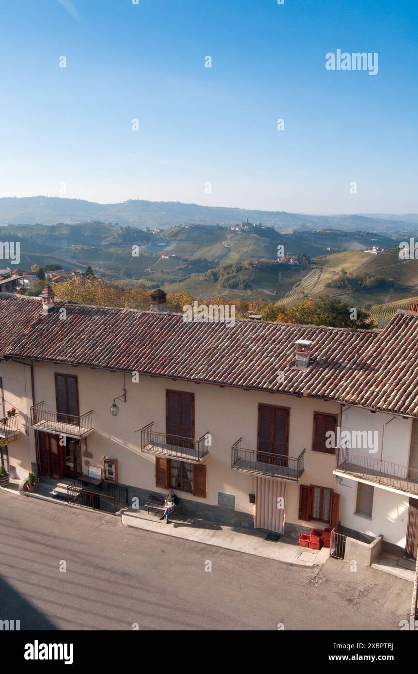 Italia, Piemonte, regione Langhe, Serralunga d'Alba Foto Stock