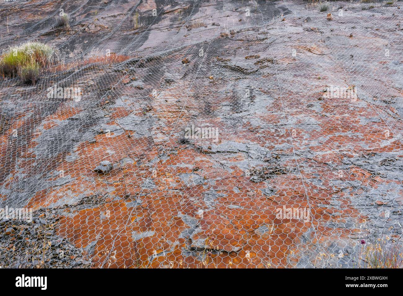 Pendii montuosi nella Sierra Madrona, vicino a Fuencaliente, provincia di Ciudad Real, Spagna Foto Stock