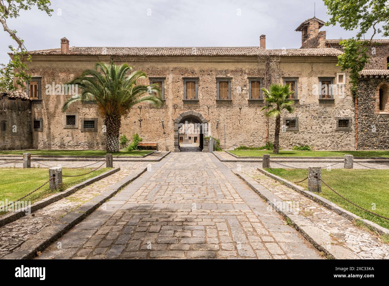 Il Castello Nelson (Castello di Maniace), Bronte, Sicilia, donato all'ammiraglio Horatio Nelson da re Ferdinando nel 1799 in ringraziamento per il suo salvataggio Foto Stock
