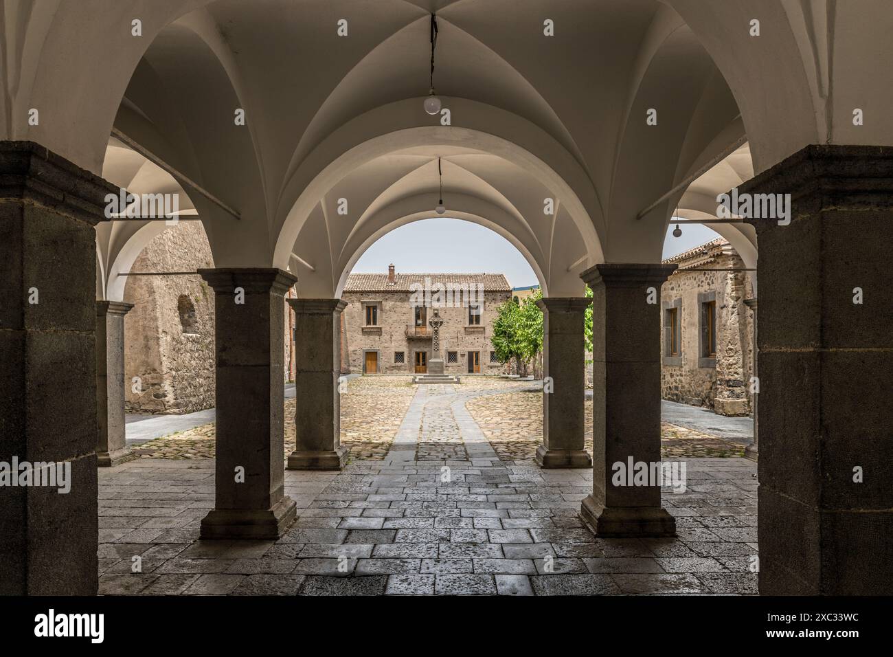 Il Castello Nelson (Castello di Maniace), Bronte, Sicilia, donato all'ammiraglio Horatio Nelson da re Ferdinando nel 1799 in ringraziamento per il suo salvataggio Foto Stock