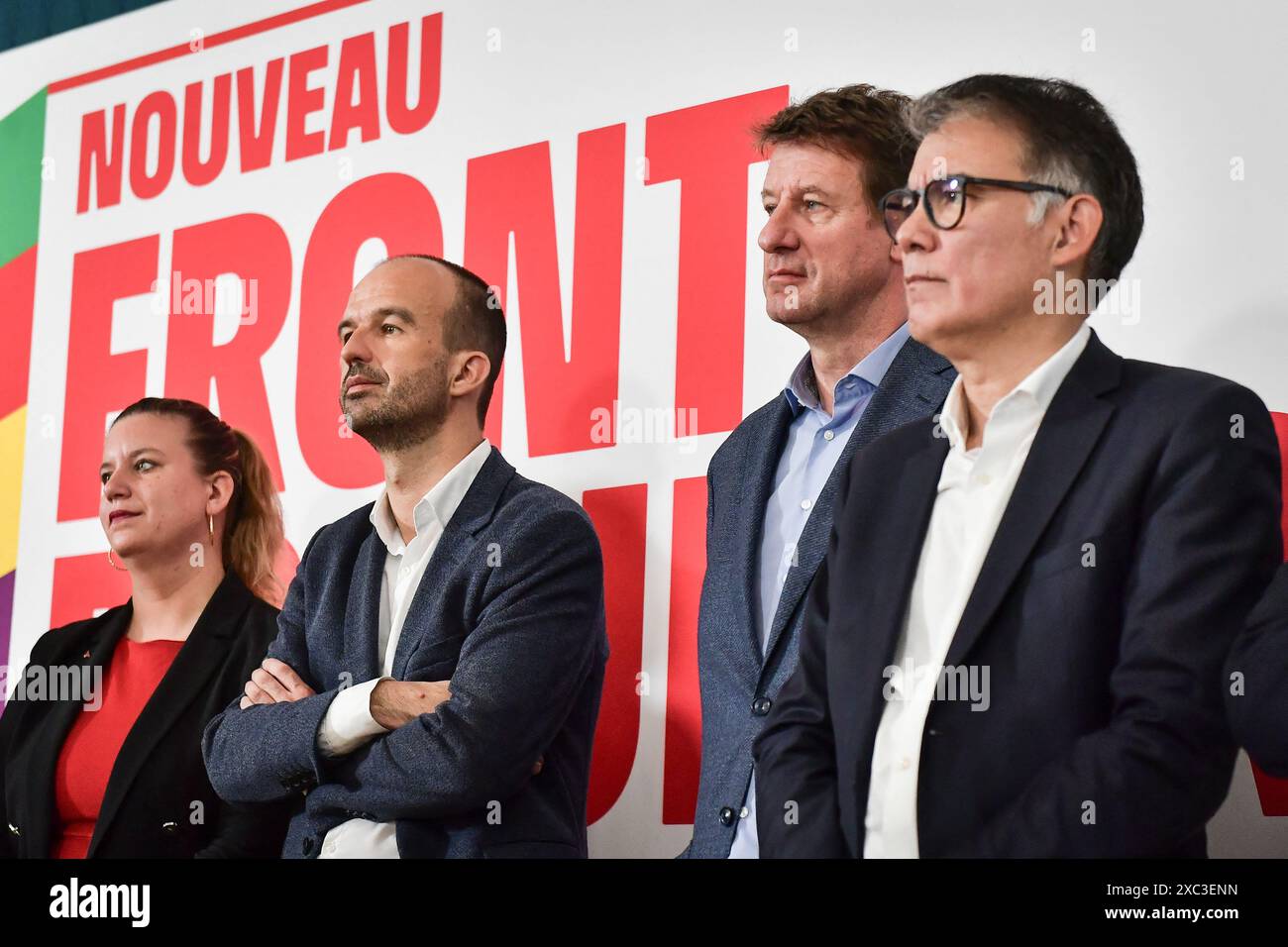 L-R) il deputato francese e presidente del gruppo "la France insoumise - NUPES" all'Assemblea nazionale Mathilde Panot guarda accanto al presidente francese del partito politico "la France insoumise" Manuel Bompard, senatore e membro del gruppo "Ecologiste - Solidarite et Territoires" al Senato Yannick Jadot, e primo segretario francese del Partito Socialista francese Olivier Faure, durante una conferenza stampa del fronte Popolare appena creato alla Maison de la Chimie di Parigi il 14 giugno 2024. Foto di Firas Abdullah/ABACAPRESS. COM Foto Stock