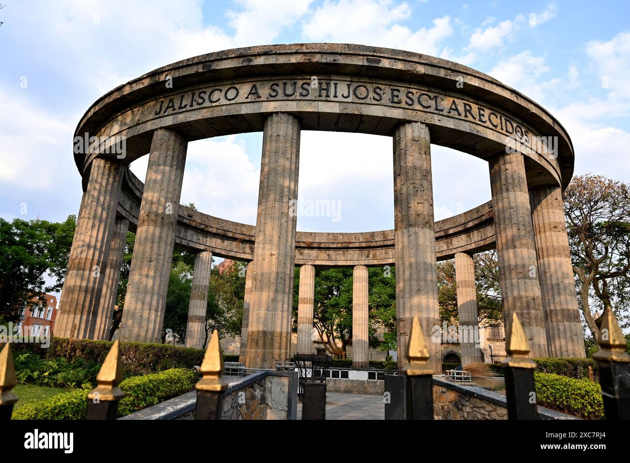 GUADALAJARA, JALISCO, MESSICO: La Rotonda de los Jaliscienses Ilustres (Rotunda degli illustri Jaliscienses) si trova in un parco cittadino nella zona Centro. Foto Stock