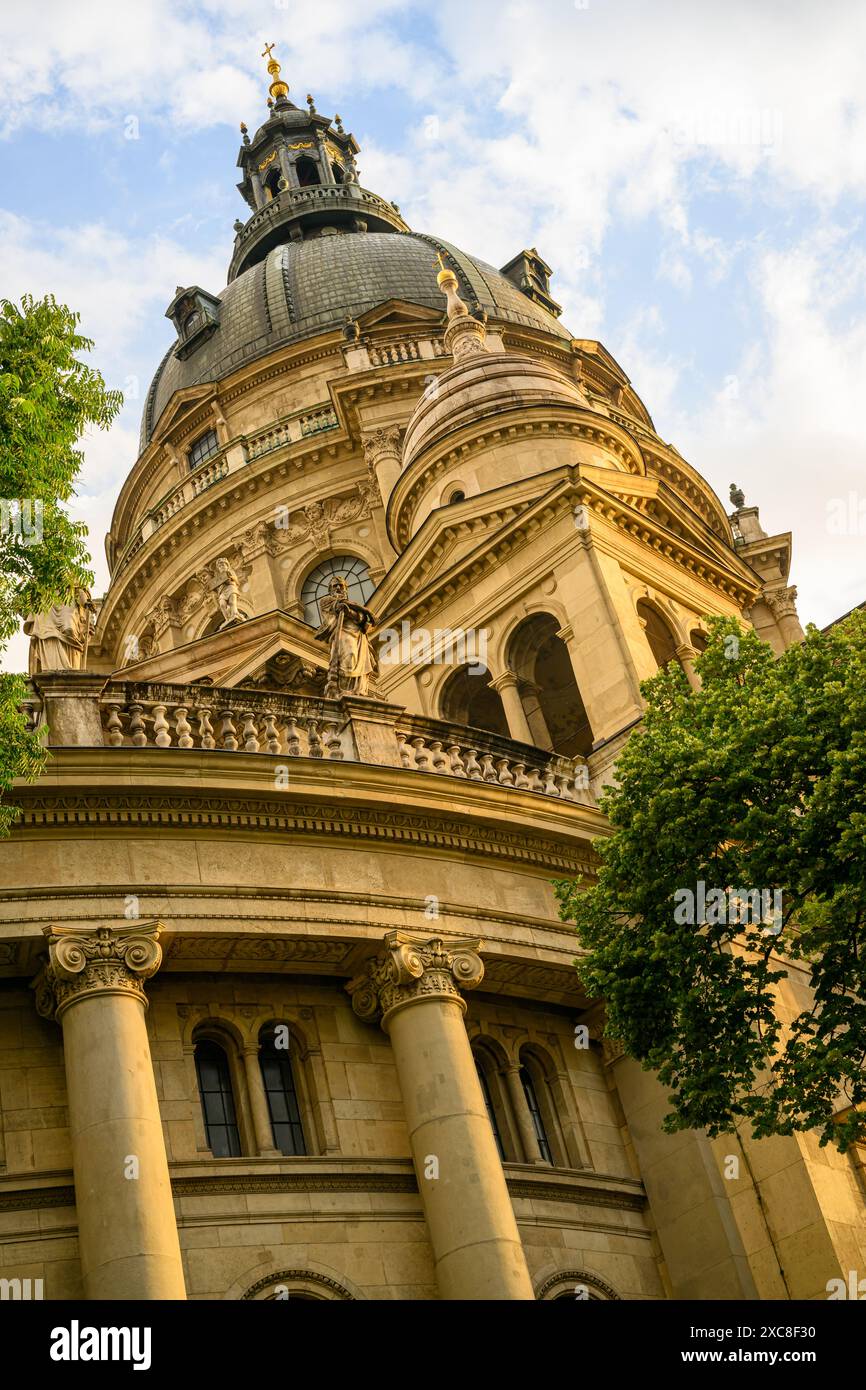 Vista posteriore della Basilica di Santo Stefano, Budapest, Ungheria Foto Stock