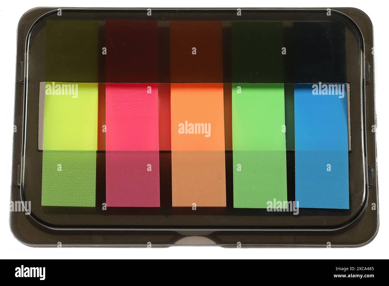 linguette indice in dispenser isolate su sfondo bianco Foto Stock