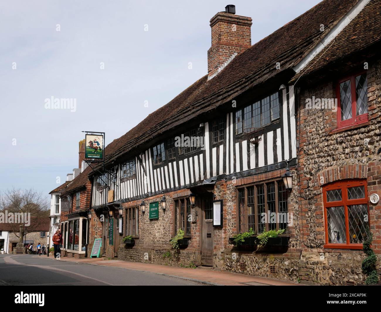 Alfriston, il pub del villaggio George Inn nel South Downs National Park, Cuckmere Valley, Seaford, East Sussex, South Downs, Wealden, Inghilterra, Regno Unito Foto Stock