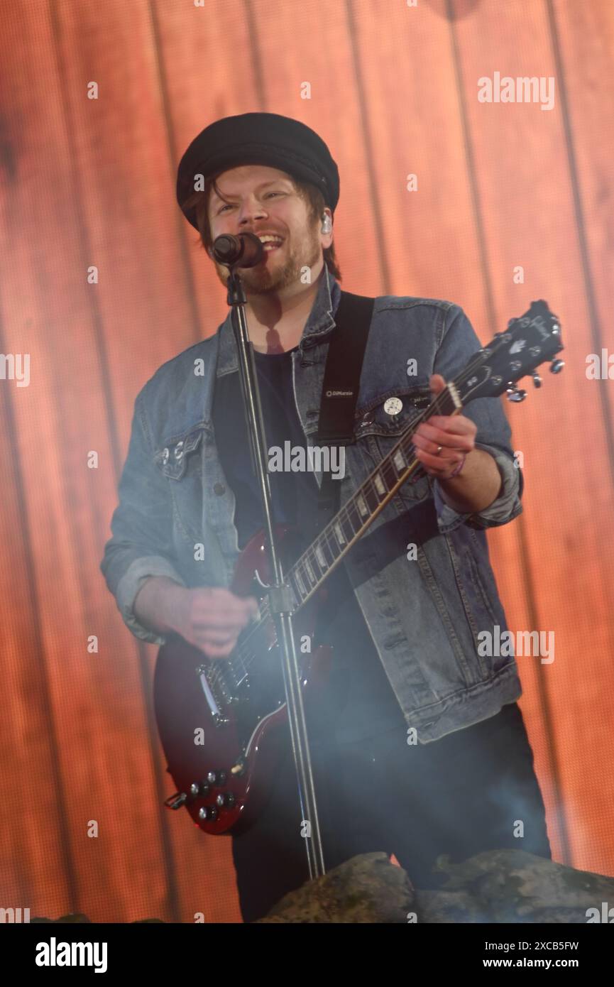 Donington, Regno Unito. 15 giugno 2024. Fall Out Boy headline Main Stage sabato al Download Festival. Crediti: Cristina Massei/Alamy notizie in diretta Foto Stock