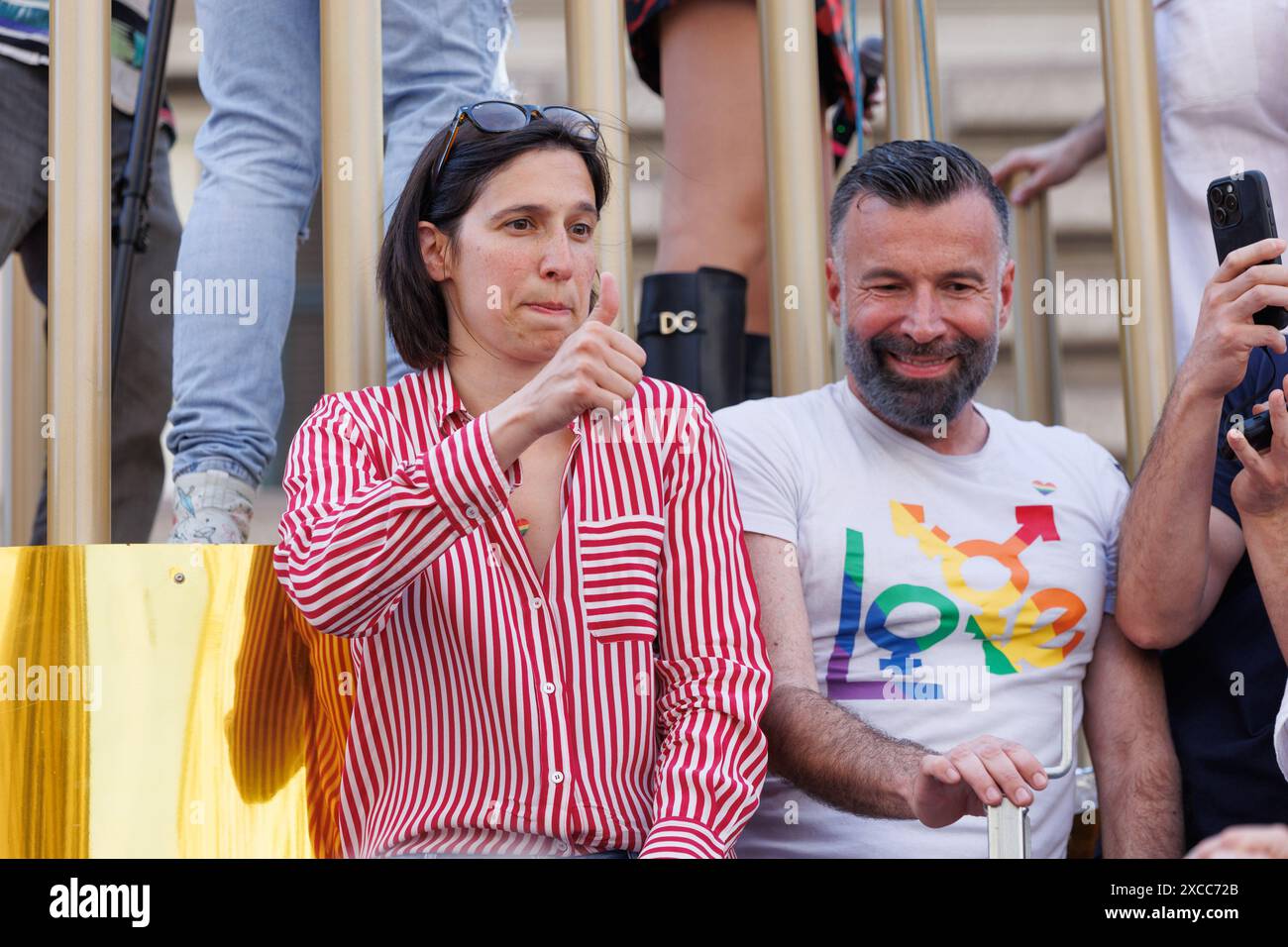 Roma, Italia. 15 giugno 2024. Elly Schlein e Alessandro Zan partecipano all'annuale Pride Parade, 15 giugno 2024, Roma, Italia Credit: Live Media Publishing Group/Alamy Live News Foto Stock