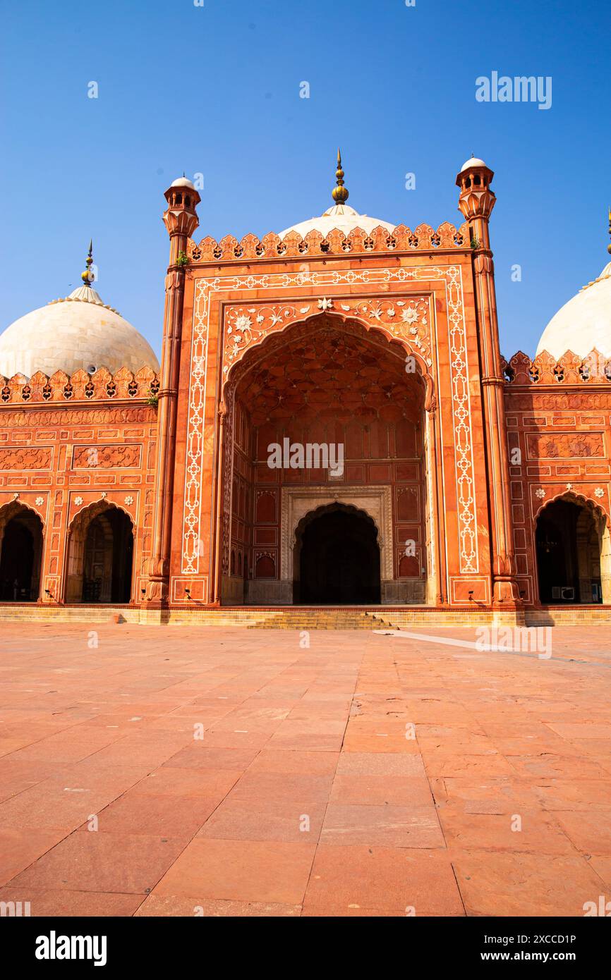 Ingresso alla moschea Badshahi a Lahore, Punjab, Pakistan. Foto Stock