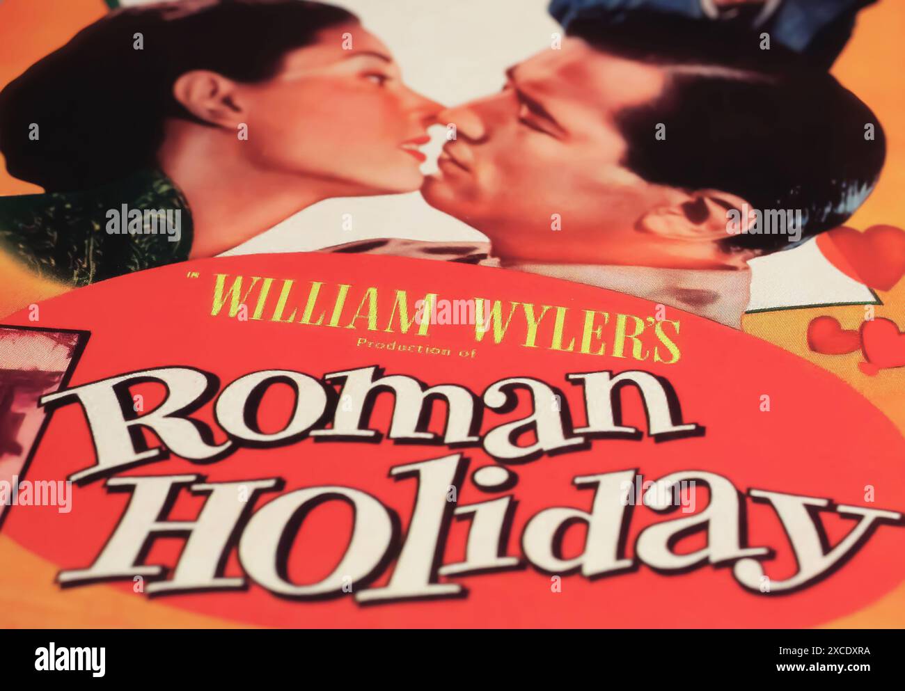 Viersen, Germania - 9 maggio. 2024: Poster cinematografico del film di William Wyler, commedia romantica, vacanza romana con Gregory Pack e Audrey Hepburn Foto Stock