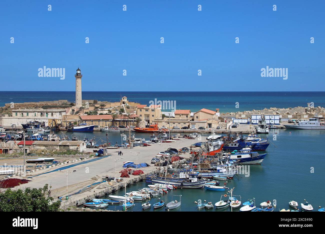 Faro di Fort Joinville costruito dai francesi a Cherchell in Algeria Foto Stock