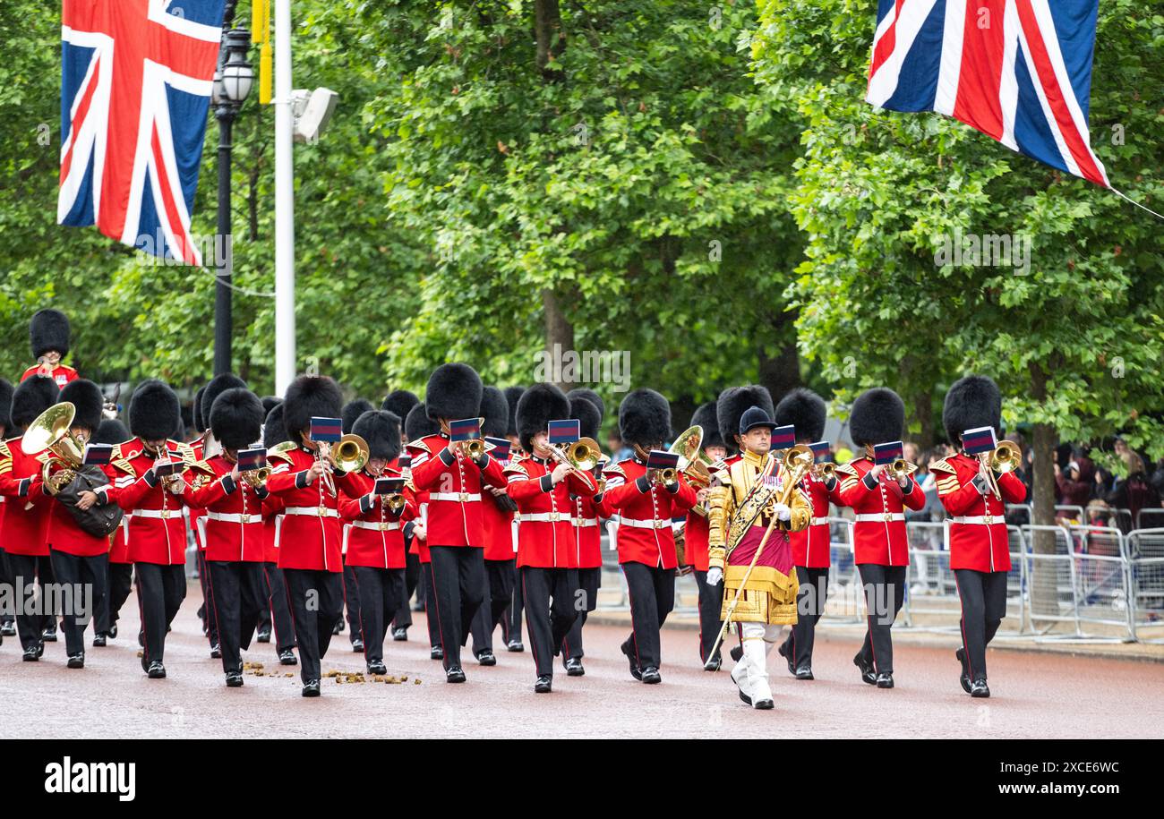 Londra, Regno Unito. 15 giugno 2024. Kings Guards durante Trooping the Colour. Fotografato da Michael tubi/ Alamy Live News. Foto Stock