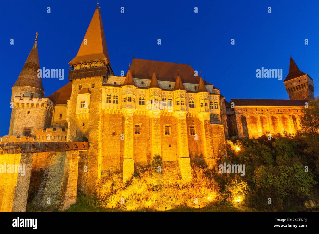 Europa, Romania, Hunedoara. Castello di Corvin, castello gotico-rinascimentale, uno dei castelli più grandi d'Europa. Foto Stock