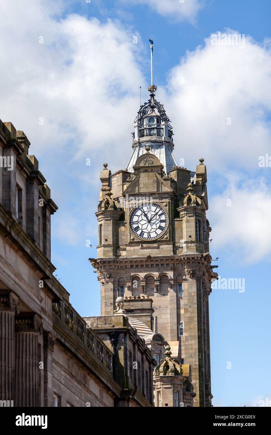 Torre dell'orologio del Balmoral Hotel Foto Stock