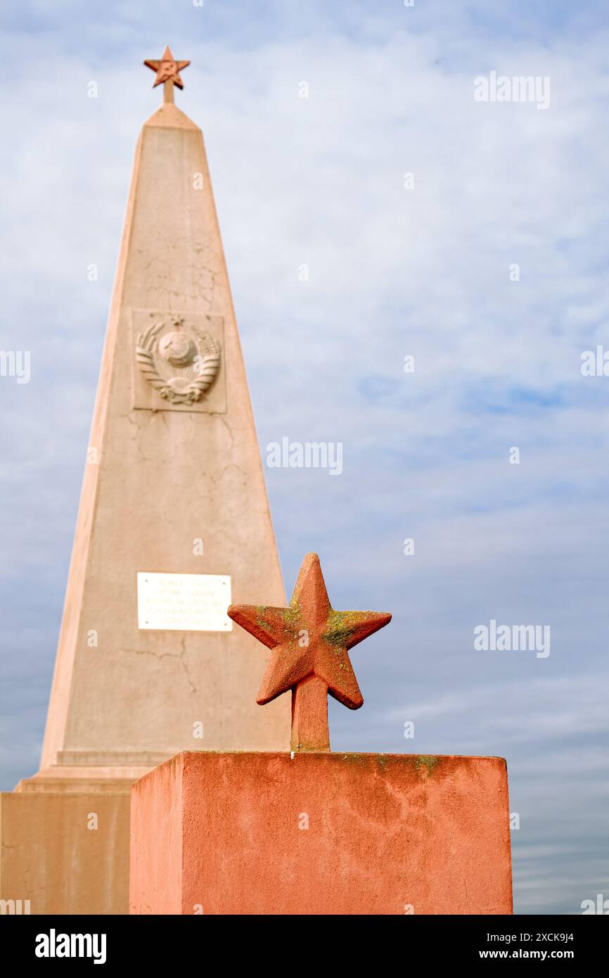 monumento alla seconda guerra mondiale cimitero dell'Armata Rossa a Sombor, Vojvodina, Serbia Foto Stock