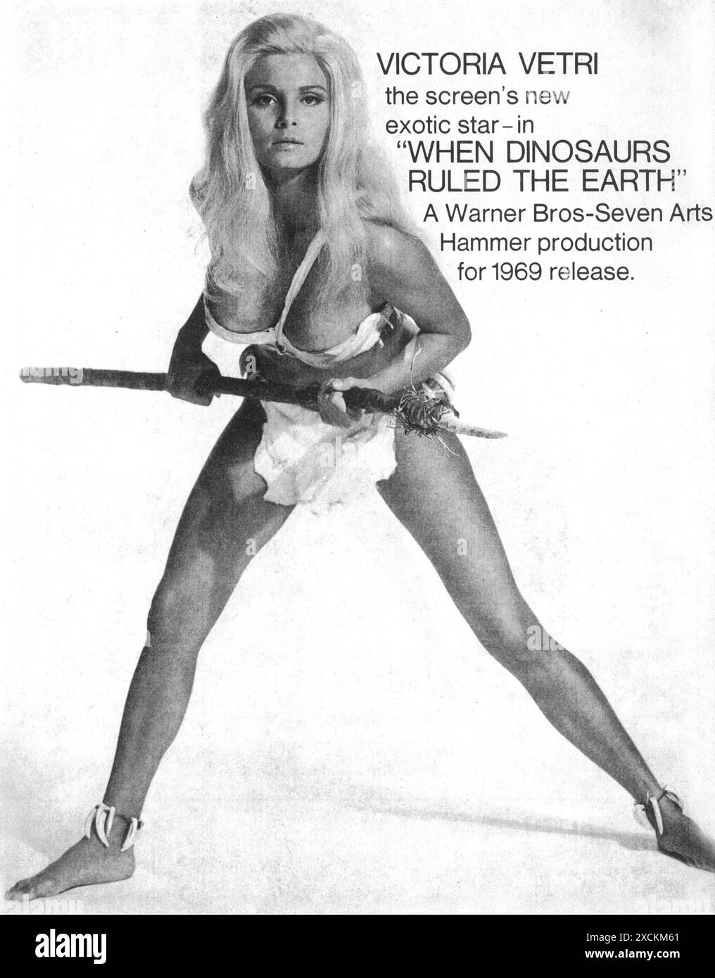 1970 quando i dinosauri governarono il poster del film sulla Terra, regista: Val Guest, con Victoria Vetri Foto Stock
