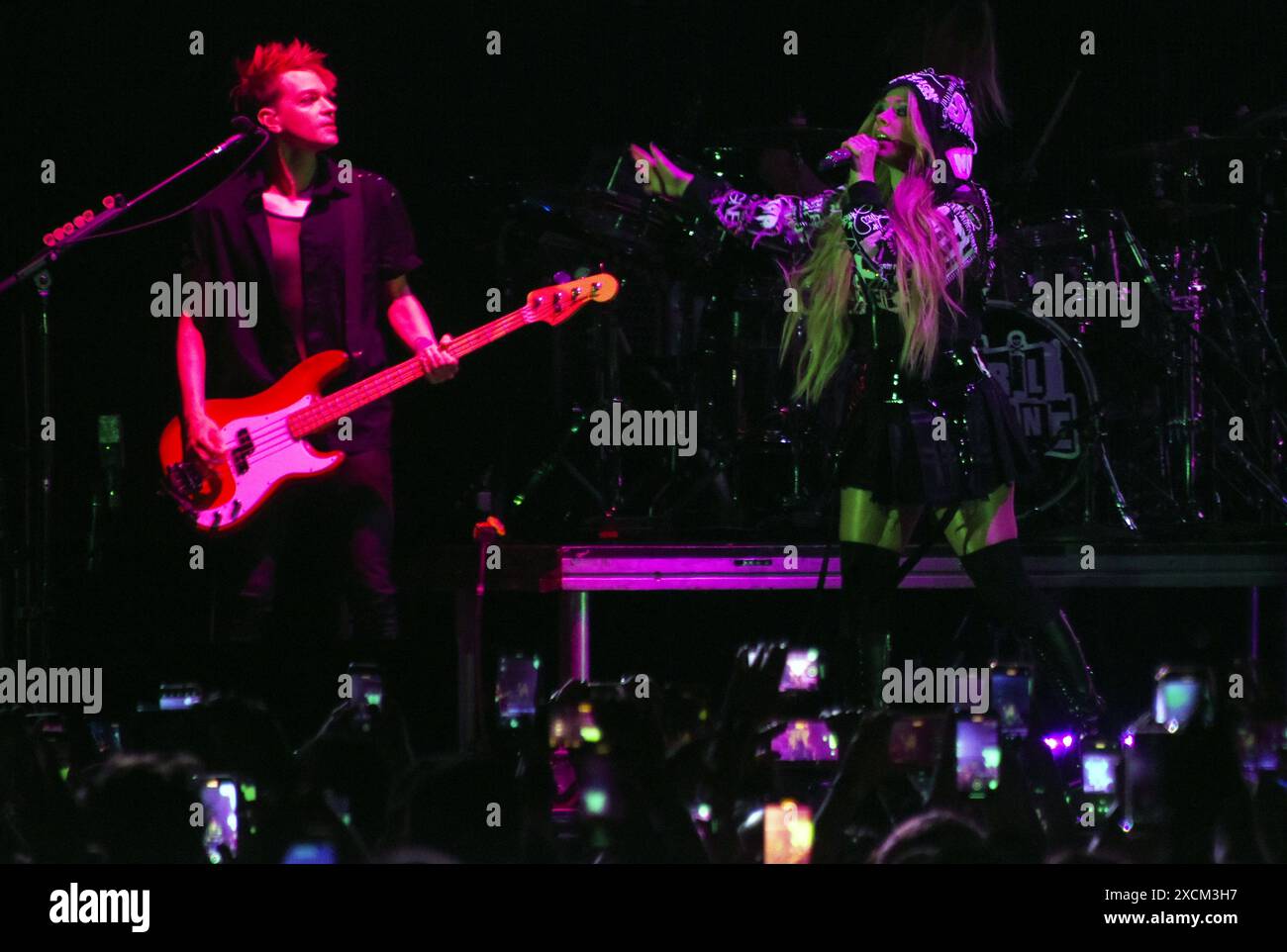 Pola, Croazia. 17 giugno 2024. Avril Lavigne si esibisce durante il suo concerto Pat Pola Arena il 17 giugno 2024. A Pola, Croazia. Foto: SASA Miljevic/PIXSELL credito: Pixsell/Alamy Live News Foto Stock